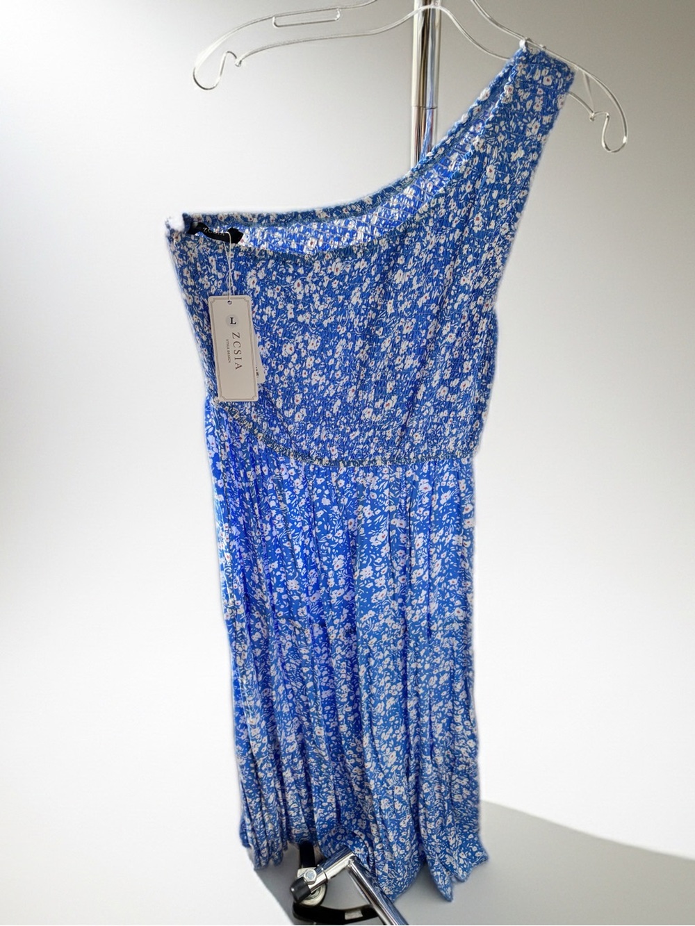 One-Shoulder Blue Floral Tiered Maxi Dress - Picture 2 of 4